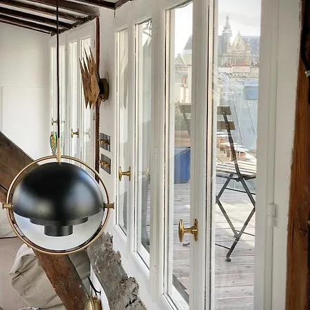 Penthouse With Terrasse And View On Eiffel Tower Apartmán *