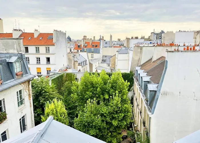 Penthouse With Terrasse And View On Eiffel Tower *