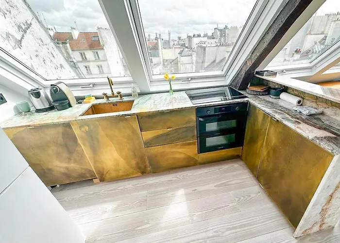 Penthouse With Terrasse And View On Eiffel Tower *